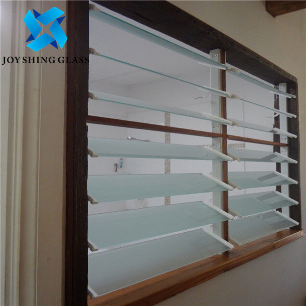 กระจกบานเกล็ดสี 4mm 5mm 6mm 8mm Thickness Tinted Glass Sheet